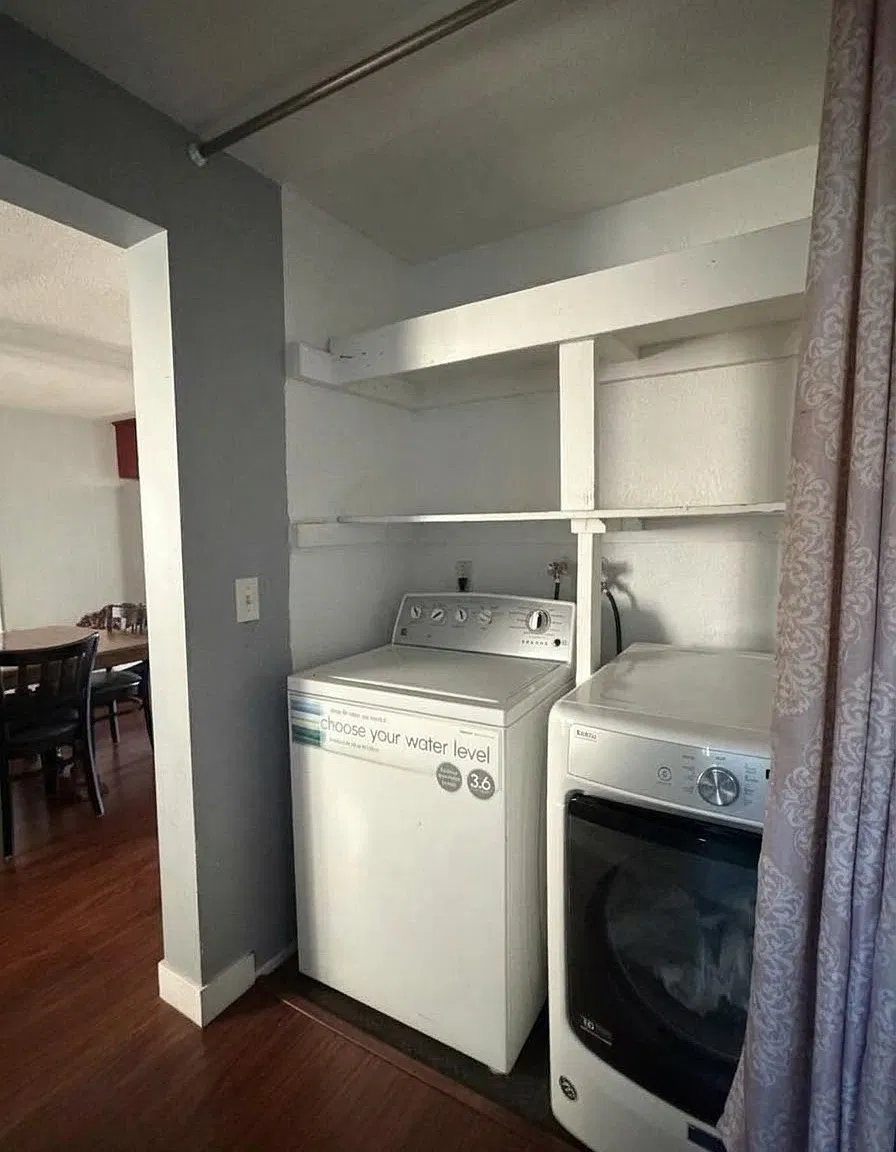 2 bed, 2300 sqft, $3,000 — Photo 3