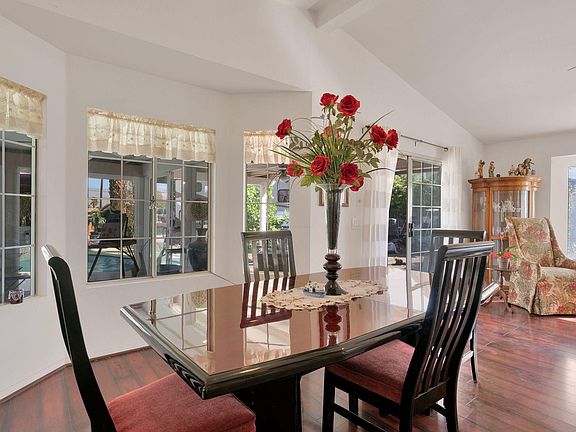 4th image of 44065 Goldenrod Cir