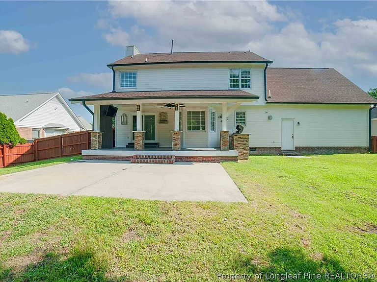 6317 Nakoma Way — Photo 33