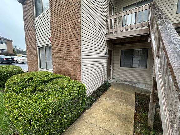 2nd image of 1519 Willow Bend Way APT A