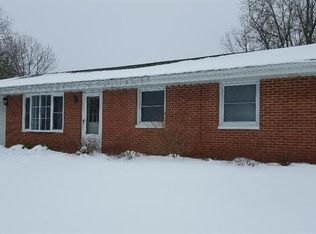 4763 Mapleview Dr, Vermilion, OH 44089