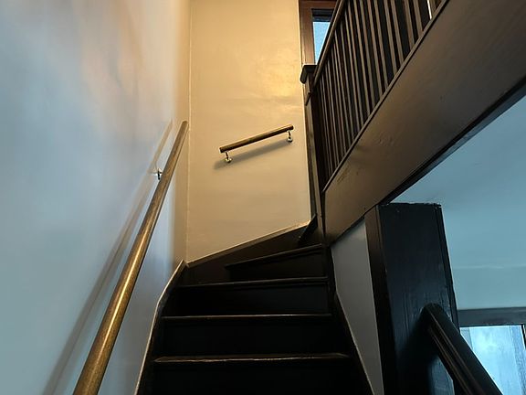 4th image of 2730-2730 S Shelby St