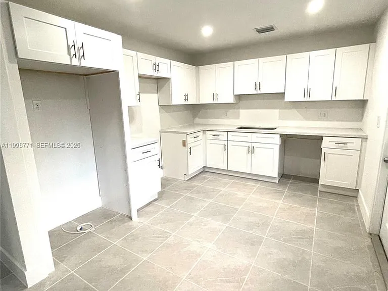 1666 SW 3rd Ct — Photo 20