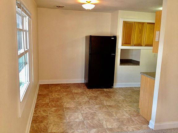 3rd image of 41 Oswego St APT 240