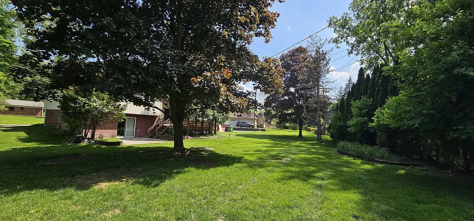 4 bed, 3.5 bath, 2193 sqft, $3,000 — Photo 2