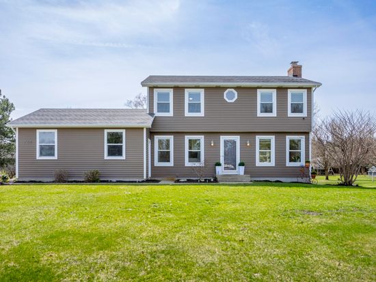 3558 Mistywood St SE, Caledonia, MI 49316