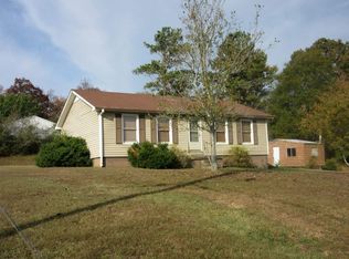 7 Montgomery Ln, Parsons, TN 38363
