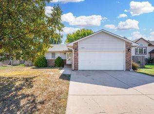 10905 W Carr Ave, Wichita, KS 67209