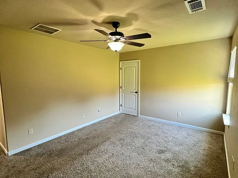 161 Red Cedar Cv — Photo 16