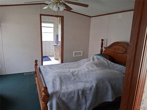 5th image of 260-266 Rainbow Shores Rd #2