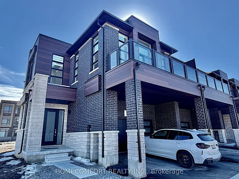 57 Harold Wilson Ln #UPPER — Photo 11