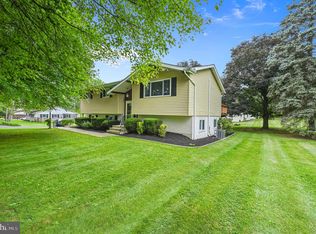 313 Faust Rd, Sinking Spring, PA 19608