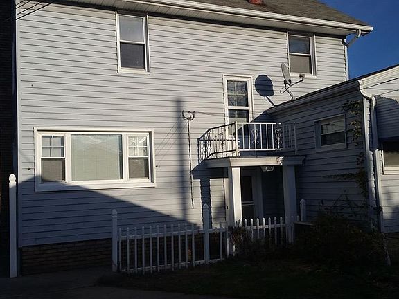 3rd image of 264 E 194th St
