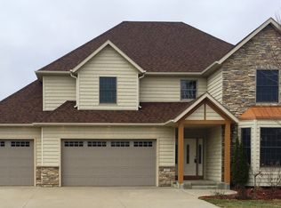 237 Bridgeview Ln SE, Rochester, MN 55904