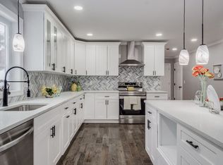 11 Fox Farms Rd, Feeding Hills, MA 01030