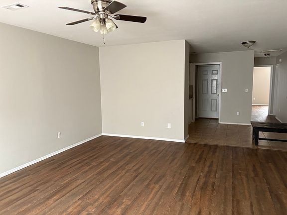 2nd image of 176 Southwinds Rd