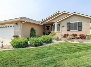 823 N Bristol St, Nampa, ID 83651