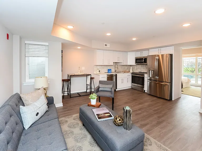726 N 19th Street — Photo 3