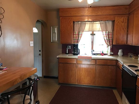 4th image of 709 Chestnut St #2