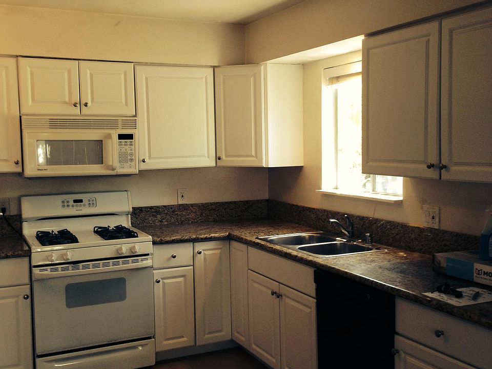 2nd image of 880A Nardo Rd
