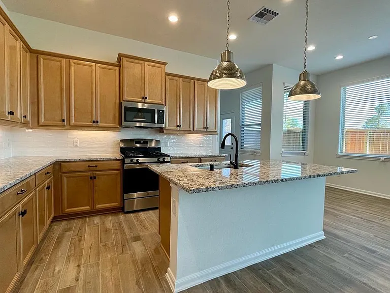 639 Silver Pear Ct — Photo 25