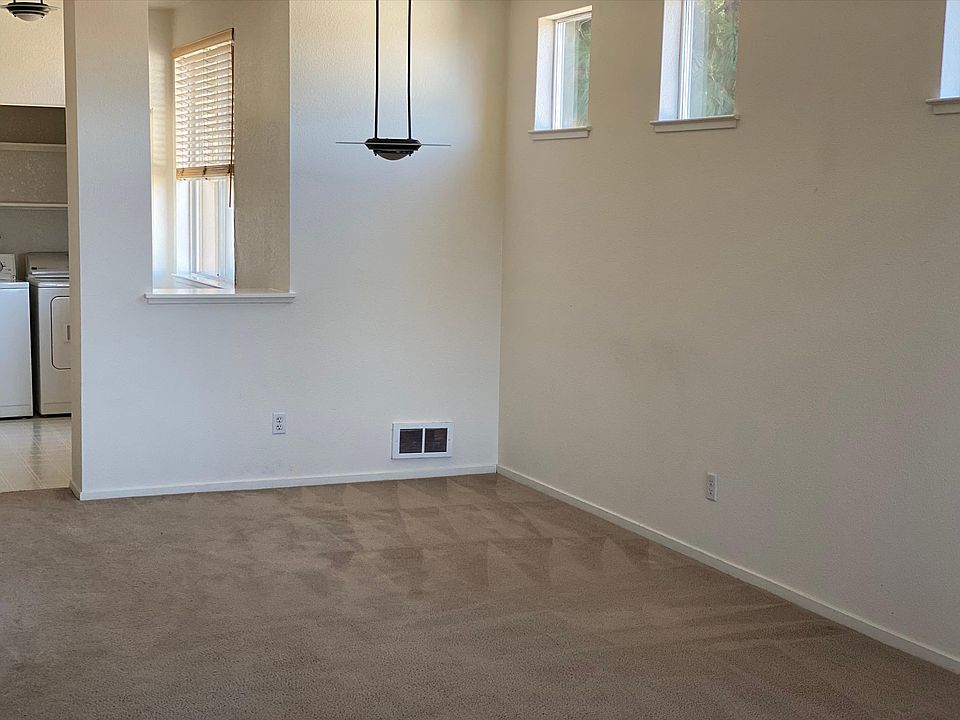 1st image of 1690 Civic Center Dr APT 617