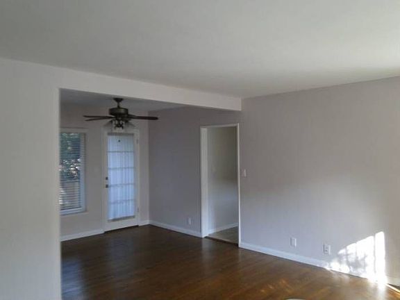 Open Living Dining Area