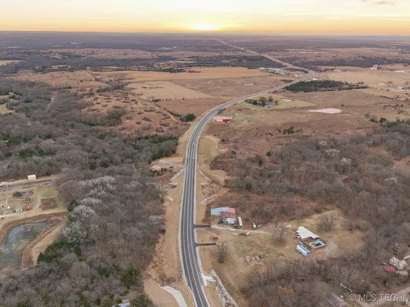 23017 State Highway 20 Hwy, Hominy, OK 74035
