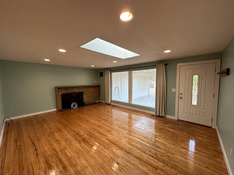 15327 SE 23rd St — Photo 10