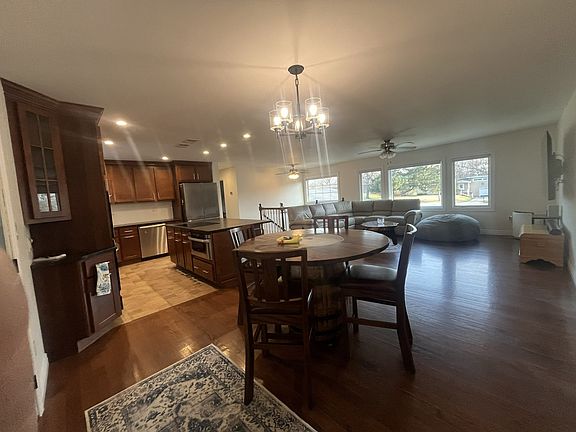 2nd image of 347 W Francis Rd