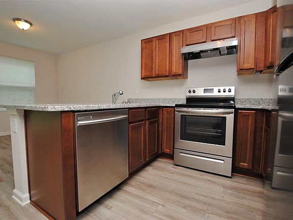 5th image of 8341 Homeport Ct