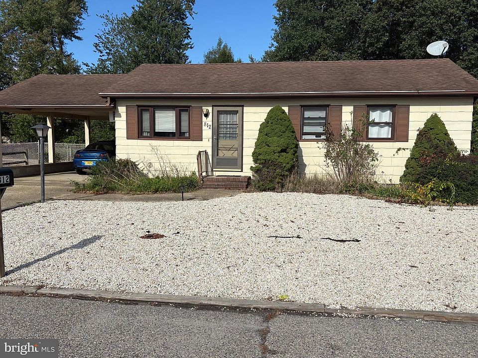 1st image of 812 Jane Dr
