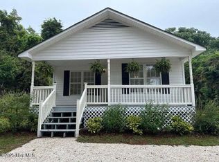 575 N Bennett St, Southern Pines, NC 28387