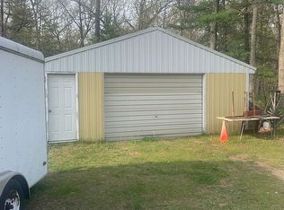 6856 Pine Creek Rd, Manistee, MI 49660