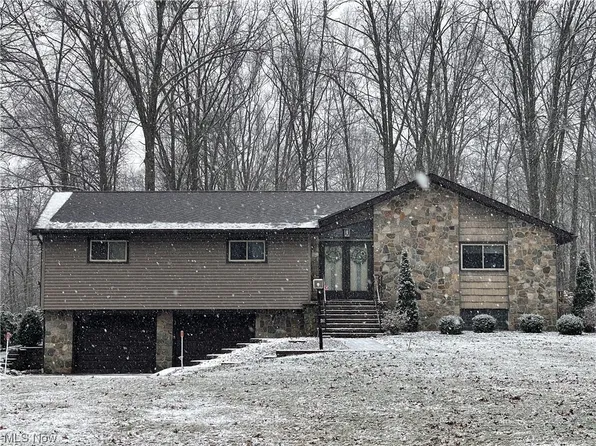 5007 E Viola Ave, Youngstown, OH 44515