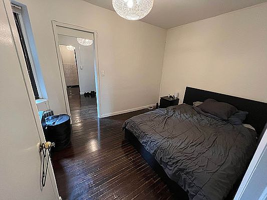 5th image of 403 E 77th St #9S