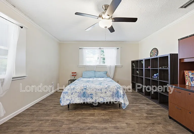 9246 Bearden Rd — Photo 10