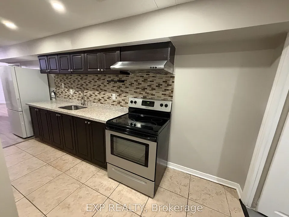 25 Portstewart Cres