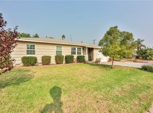 843 Filbert St, Corona, CA 92879