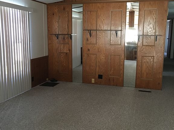 Living room, new carpet