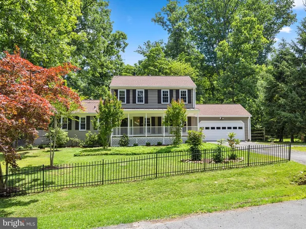 12921 Two Farm Dr, Silver Spring, MD 20904