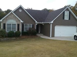 105 Serenity Ct, Hoschton, GA 30548