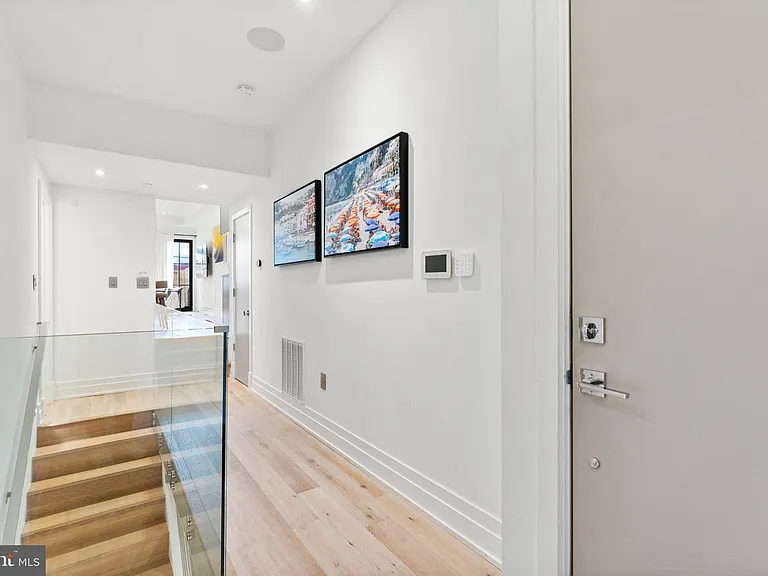 436 Q St NW #A — Photo 9