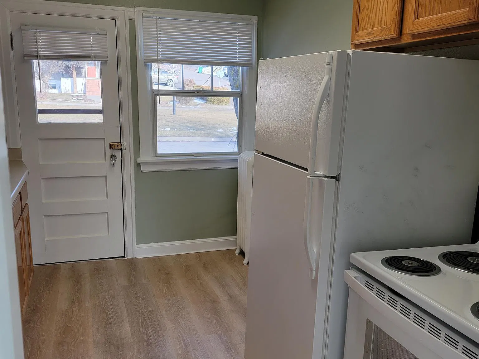 1 bed, 650 sqft, $1,000 — Photo 4