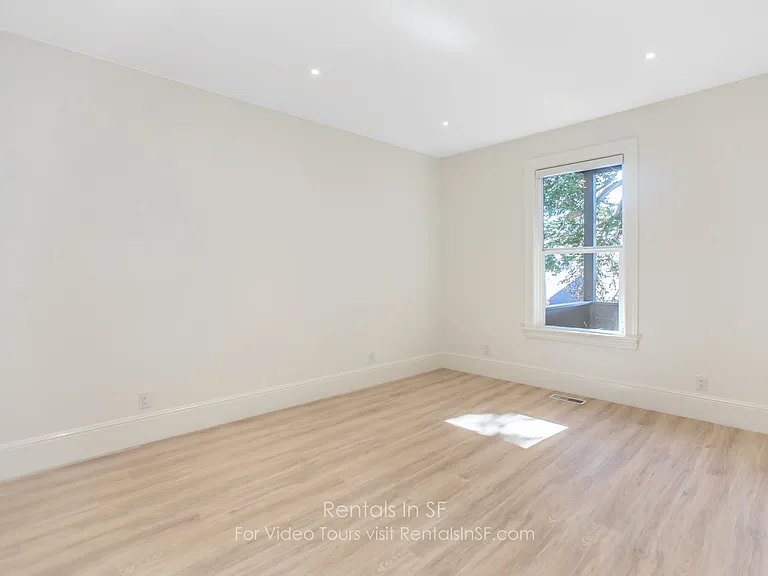 167 Belvedere St — Photo 16
