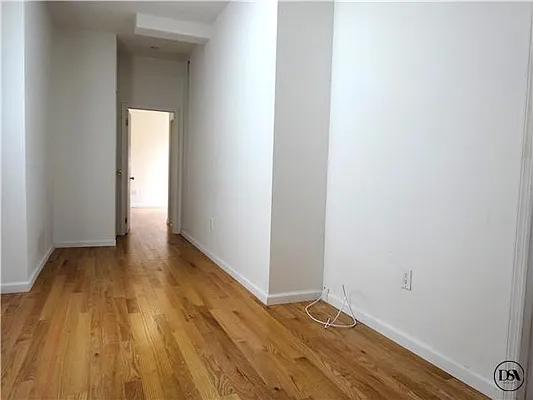 Rented by DSA Realty | media 23