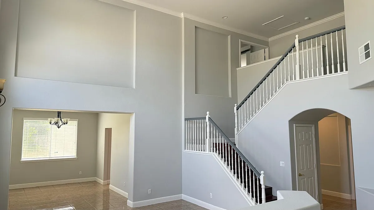Building Photo - 995 Sterling Cir