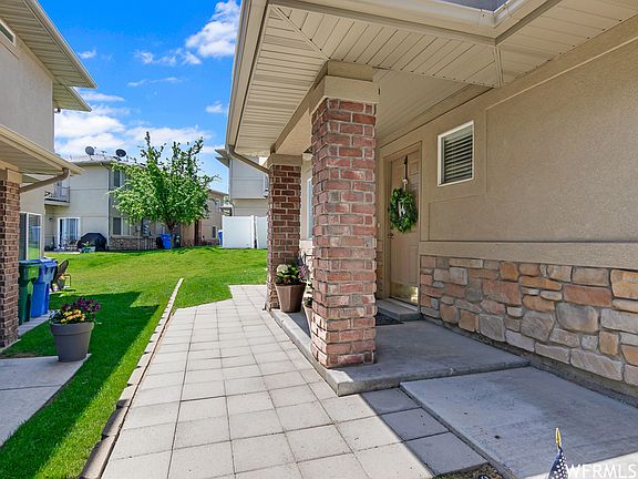 2nd image of 4889 W Stormy Meadow Dr