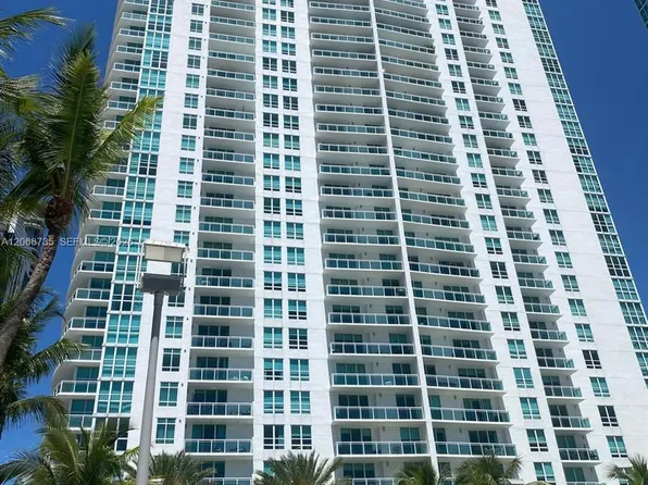 951 Brickell Ave, Miami, FL