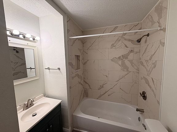 5th image of 1538 Mansfield Ave